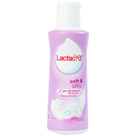 Dung dịch vệ sinh phụ nữ Lactacyd Soft &amp; Silky bảo vệ dịu nhẹ, giảm khô, ngứa (150ml)