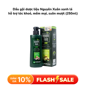 Dầu gội dược liệu Nguyên Xuân xanh lá hỗ trợ tóc khoẻ, mềm mại, suôn mượt (250ml)