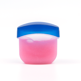 Sáp dưỡng ẩm Vaseline dâu 7G