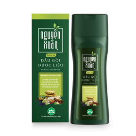 Dầu gội dược liệu Nguyên Xuân xanh lá hỗ trợ tóc khoẻ, mềm mại, suôn mượt (250ml)