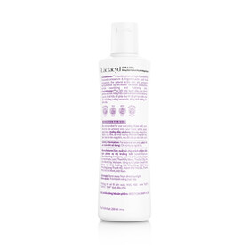 Dung dịch vệ sinh phụ nữ Lactacyd Soft & Silky bảo vệ dịu nhẹ, giảm khô, ngứa (250ml)