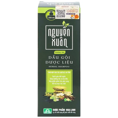 Dầu gội dược liệu Nguyên Xuân xanh lá hỗ trợ tóc khoẻ, mềm mại, suôn mượt (250ml)