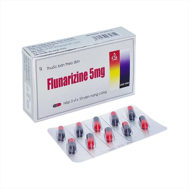 Thuốc Flunarizine 5mg là sản phẩm của TV Pharm chứa hoạt chất Flunarizin (dạng Flunarizin.2HCl) dùng trong điều trị dự phòng cơn đau nửa đầu trong trường hợp các biện pháp điều trị khác không có hiệu quả hoặc kém dung nạp.